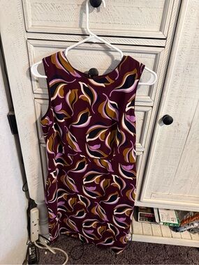 Ann Taylor Sleeveless Midi Dress in Maroon with Pink and Mustard Abstract Print